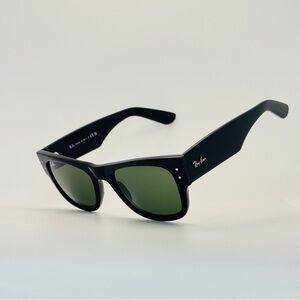 Ray-Ban Black Sunglasses with Green Lenses